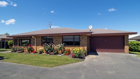 5517035_1.jpg
